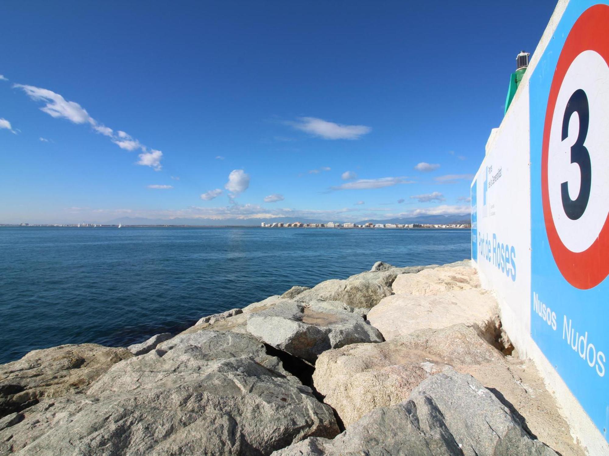 Apartament 2166 Rocmar 1 4-C, Excelente Situacion Frente Al Puerto Pesquero Y Con Vista A La Bahia. Gran Terraza. Gran Parking Publico Delante. - Es-258-30 Roses Zewnętrze zdjęcie
